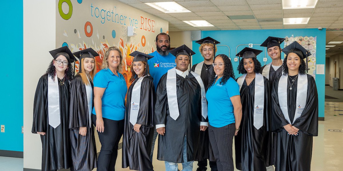 CIS Site Coordinators and Students