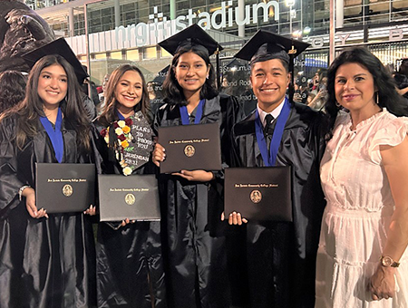 CIS Graduates and Site Coordinators from CIS of Southeast Harris and Brazoria Counties